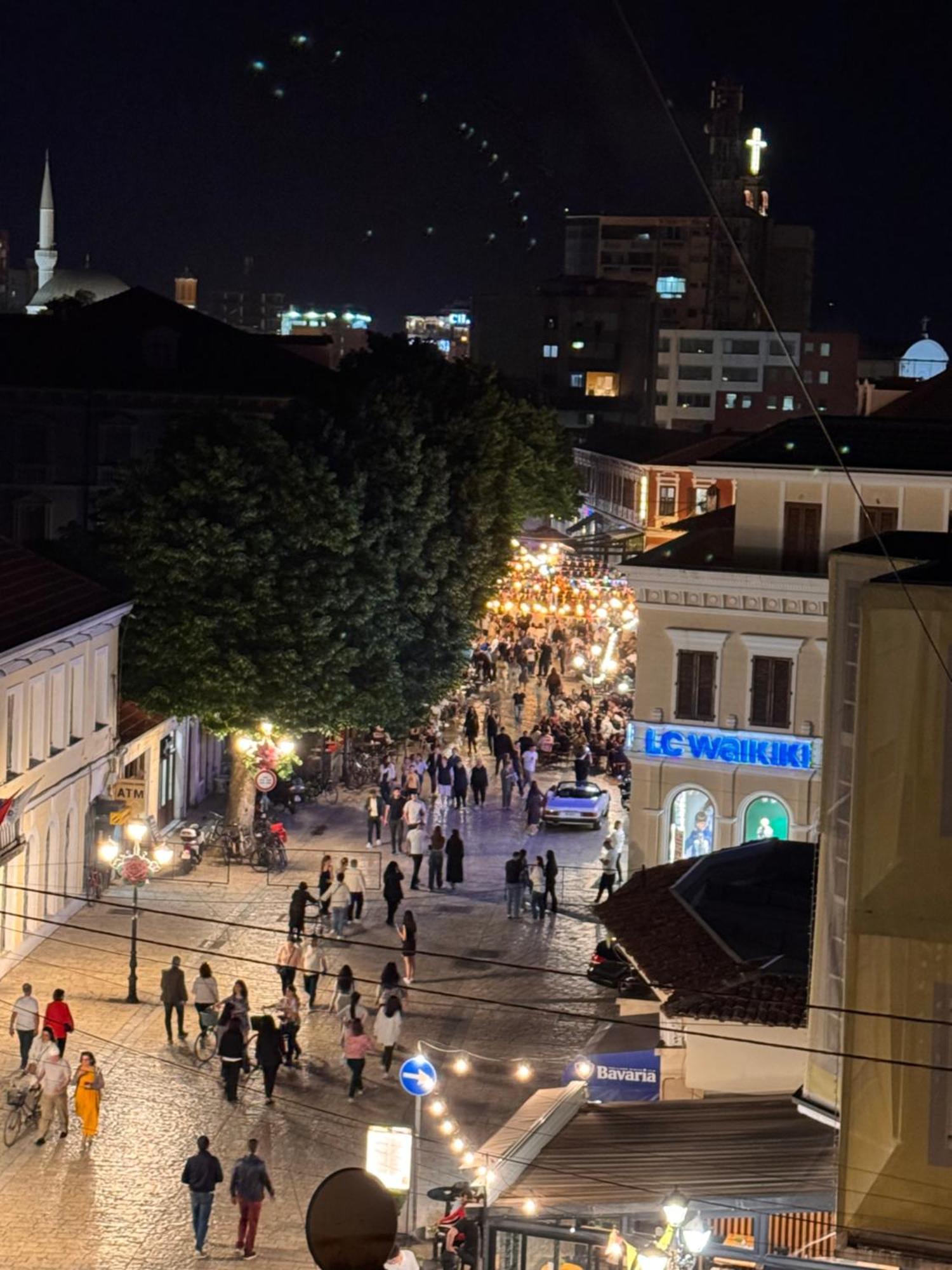 Pedestrian Street Center Apartment Shkodër Eksteriør bilde